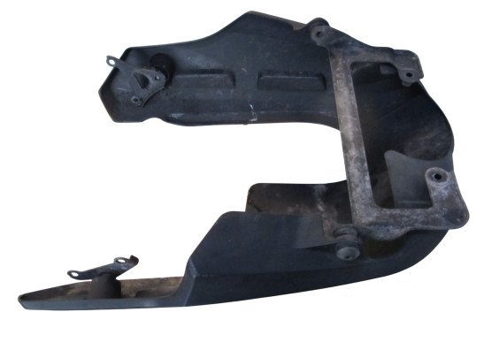 Cowl under Suzuki DL 1000 V STROM