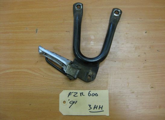 Pillion step right Yamaha FZR 600