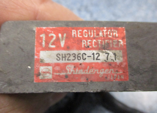 Regulator rectifier  Honda CBR 1000 F