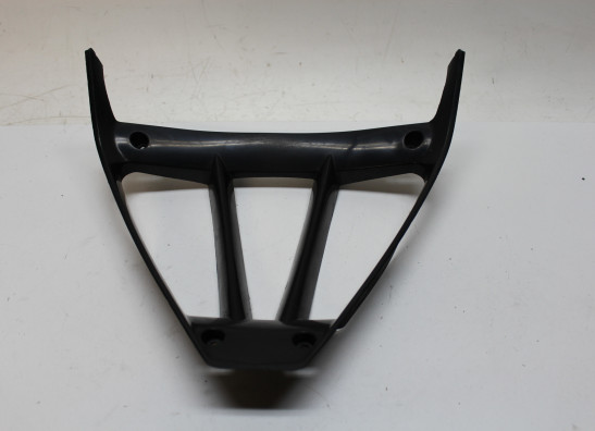 Cowl V shape under Yamaha YZF R1