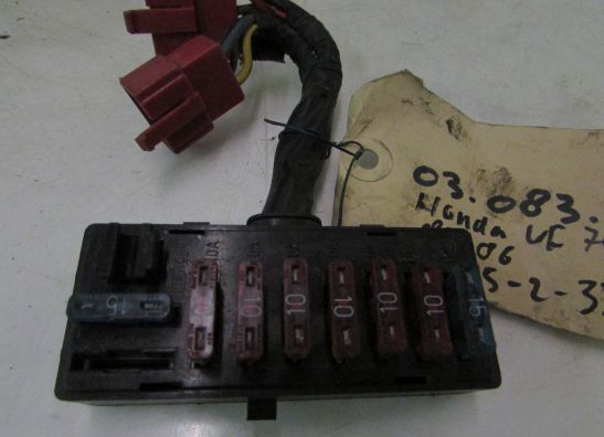 Sicherungkasten Honda VF 700  750 C Magna