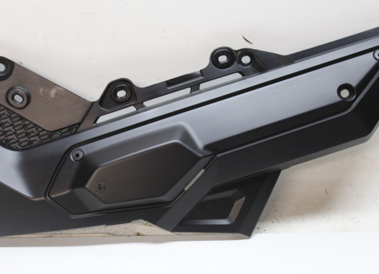 Cowl Left Honda X-adventure 750