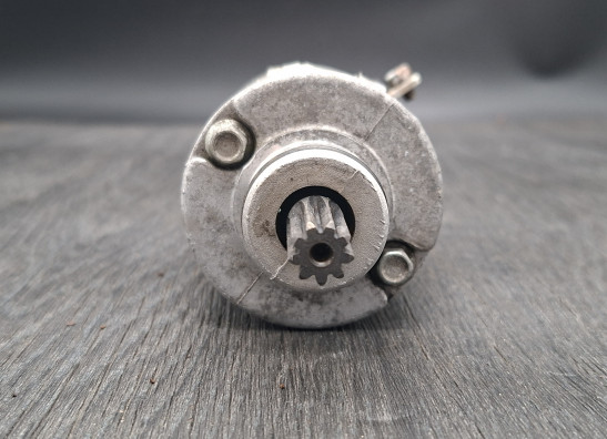 Starting motor Suzuki GSF 400 Bandit