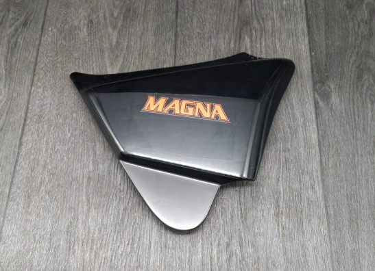 Rechter zijkuip Honda VF 700  750 C Magna