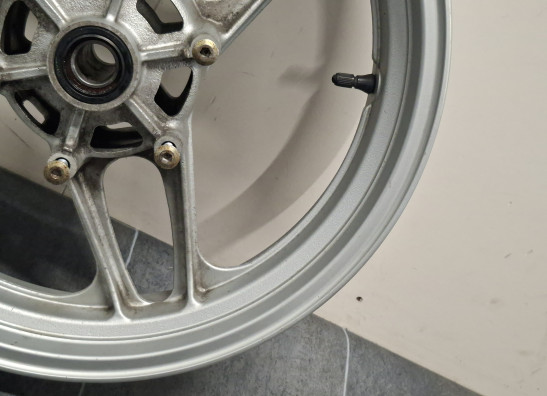 Voorvelg Triumph Trident 900