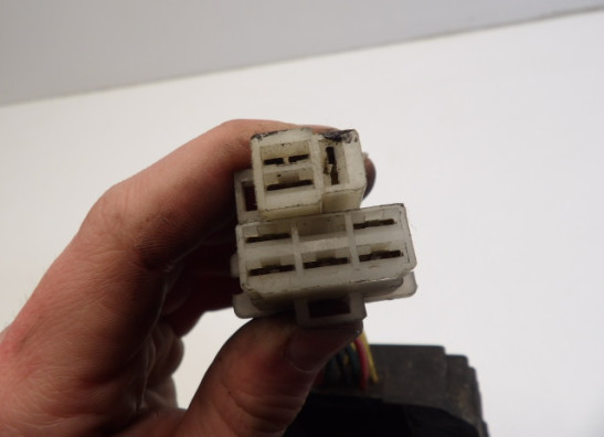 Regler Gleichrichter Honda VF 400 F