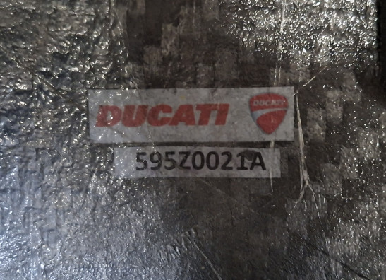Buddy cover Ducati Diavel