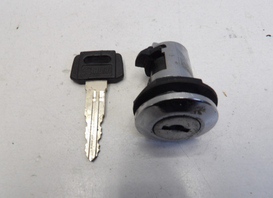 Rugsteun sissybar Suzuki VS 1400 Intruder