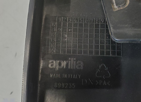 Cowl left small Aprilia Dorsoduro 1200