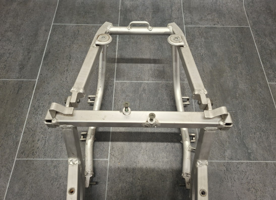Achtersubframe Suzuki GSX R 750