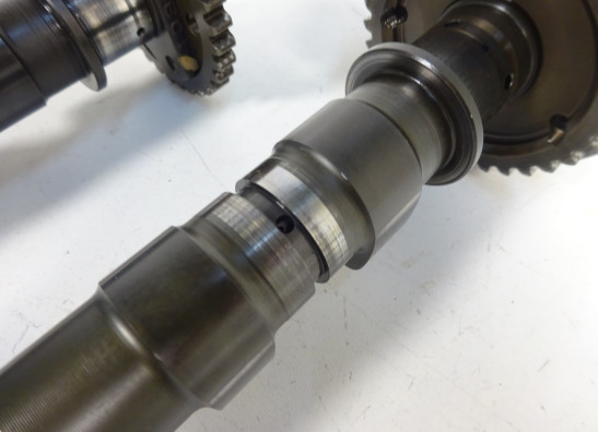 Camshaft Kawasaki GTR 1400