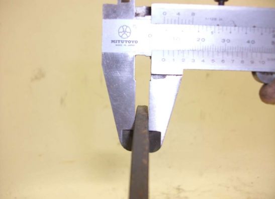 Rear brake disc Suzuki GSX R 750