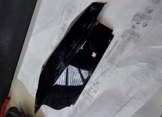 Rechter onderkuip Aprilia RS 660