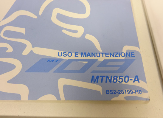 Fahrerhandbuch Yamaha MT 09