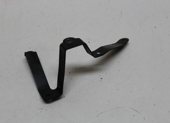 Cowl under Yamaha XJ 6 N