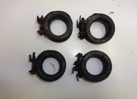 Inlaat rubber Honda VF 700  750 C Magna