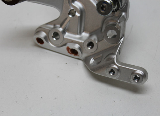 Fussrastetrager vorne links Yamaha Tenere 700