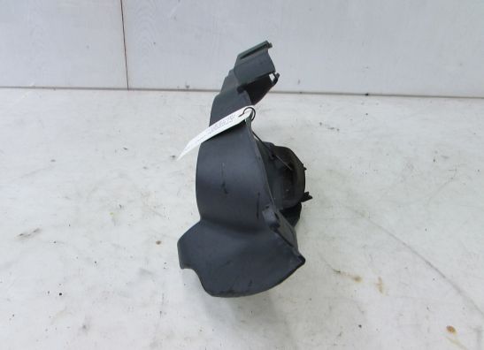 Cowl inside upper Kawasaki GPZ 1100