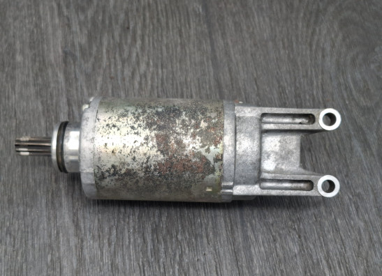 Starting motor Suzuki GSF 400 Bandit