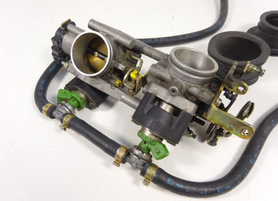 Gasklephuis Ducati ST2