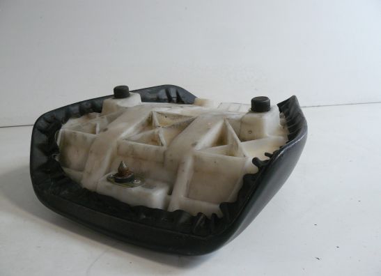 Zadel Suzuki GSX R 750