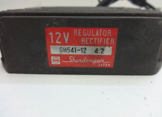 Regler Gleichrichter Honda VF 1100 Sabre