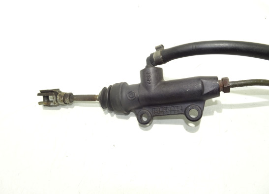 Rempomp achter BMW R 1100 GS