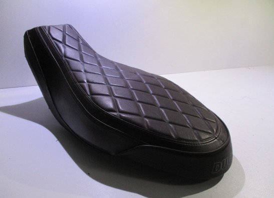 Zadel Ducati Scrambler