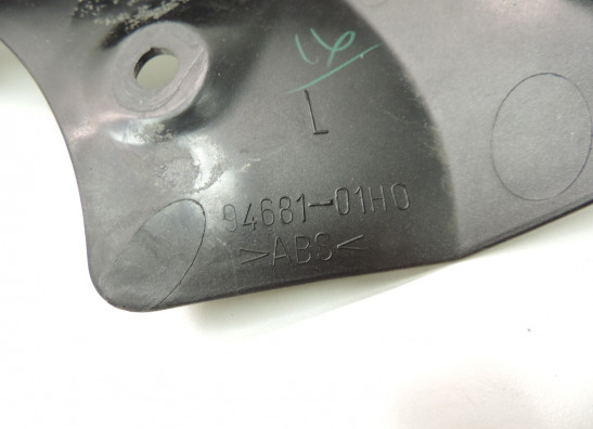 Seitenverkleidung links klein Suzuki GSX R 600