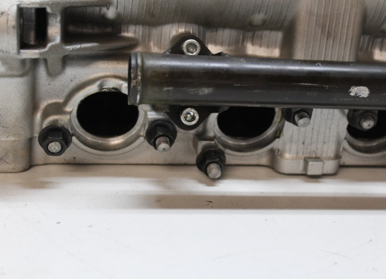 Cylinder head Kawasaki ZX 7 R