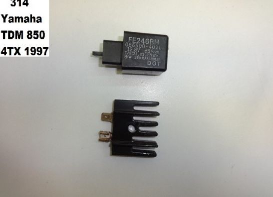 Relay Yamaha TDM