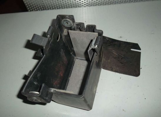 Batterie befestigung Yamaha FJ 1200