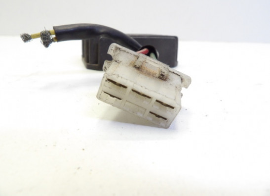 Regulator rectifier  Honda VF 700  750 S Sabre