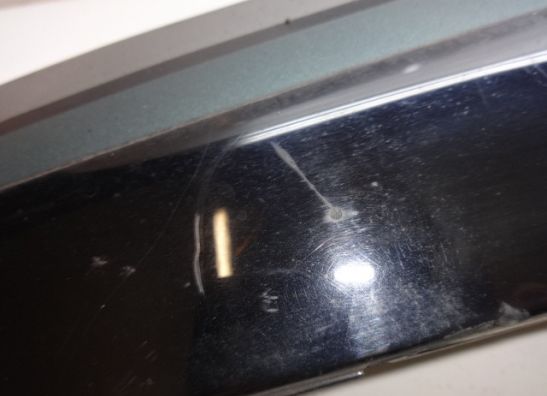 Rechter achterkant Suzuki GSX F 750