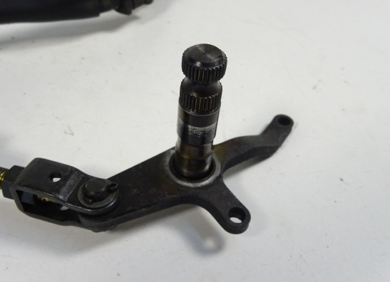 Rempomp achter Yamaha FZ6