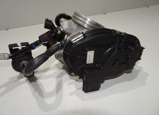 Gasklephuis KTM 390 Duke