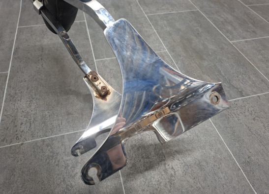 Rugsteun sissybar Harley Davidson Softtail