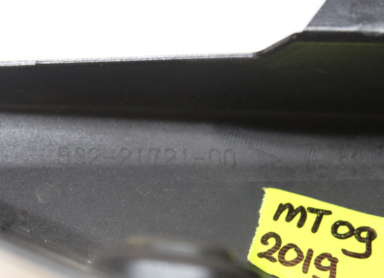 Cowl rear right Yamaha MT 09