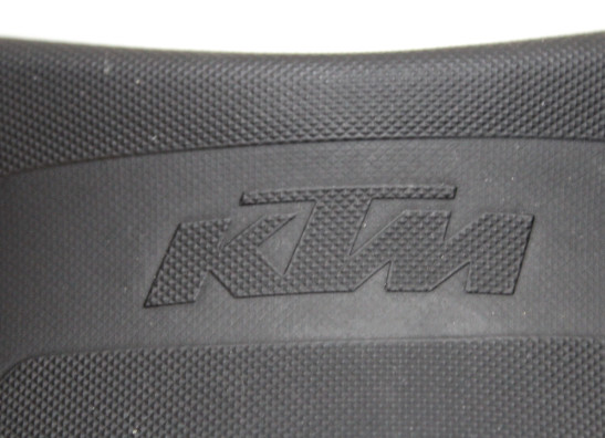 Zadel KTM 1290 Super duke