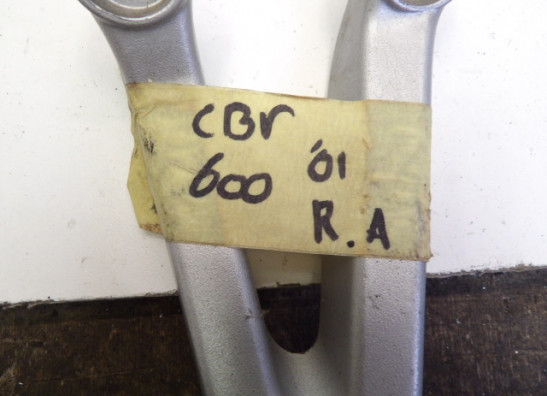 Duo voetsteun rechts Honda CBR 600 F