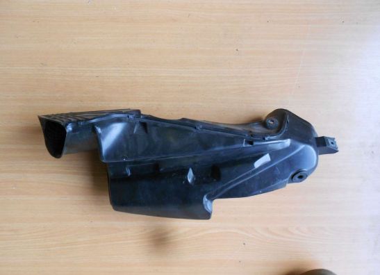 Linker luchtbuis Suzuki GSX R 750