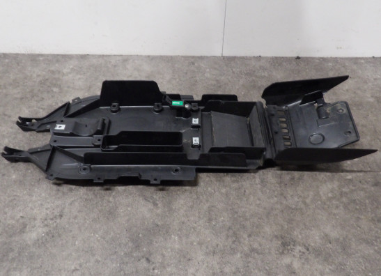 Hinterradabdeckung Aprilia RSV 1000