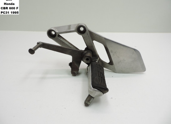 Fussrastetrager vorne links Honda CBR 600 F