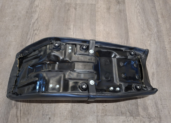 Zadel Kawasaki 750 SS H2