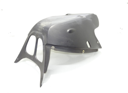 Cowl V shape under BMW K 1200 GT