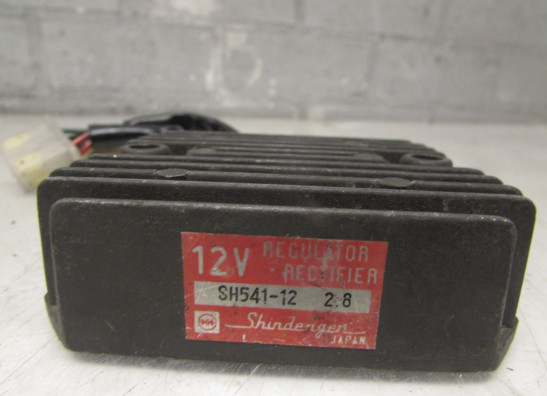 Spanningsregelaar Honda VF 750 F