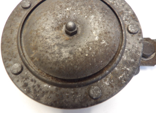 Claxon Triumph Trophy 900