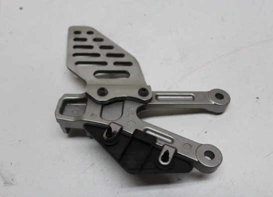Main step holder left Yamaha YZF R6