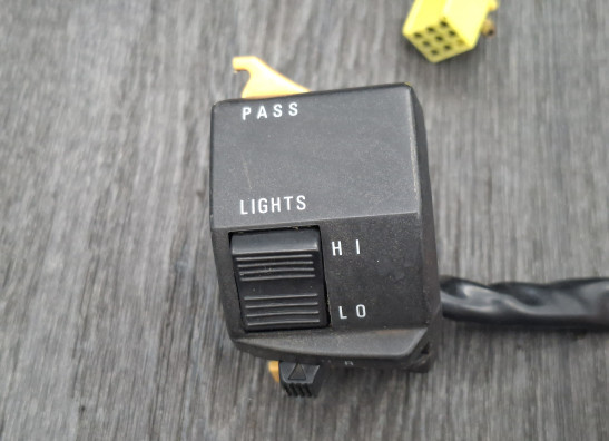 Handlebar switch assy left Suzuki GSX R 1100