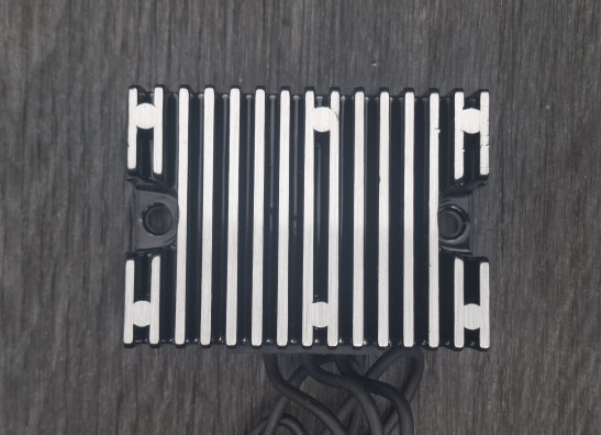 Spanningsregelaar Harley Davidson FLSTF Fat Boy